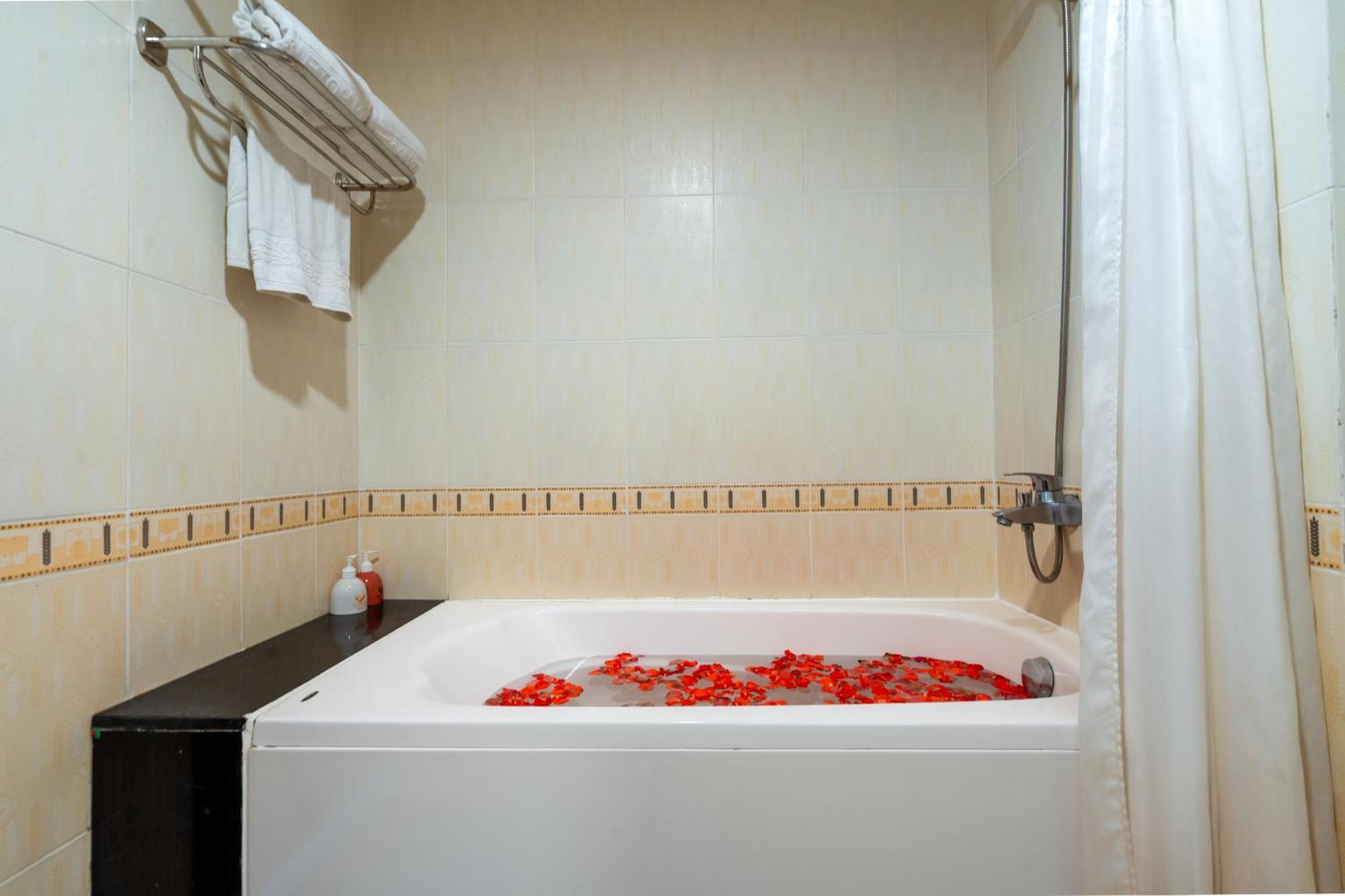 Bidv Beach Hotel Нячанг Экстерьер фото